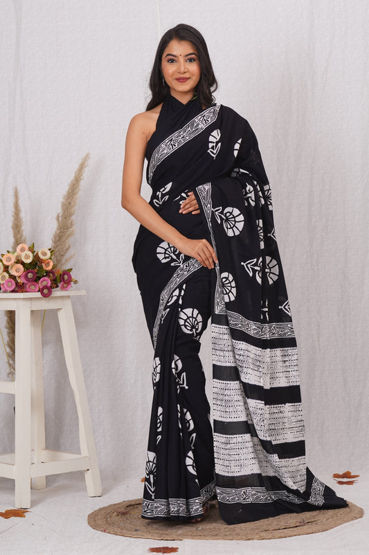 Black and White Floral Print Cotton Mulmul Saree With Blouse Piece