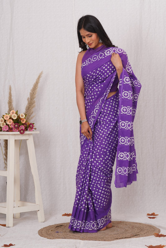 Purple Cotton Mulmul Saree With Blouse Piece