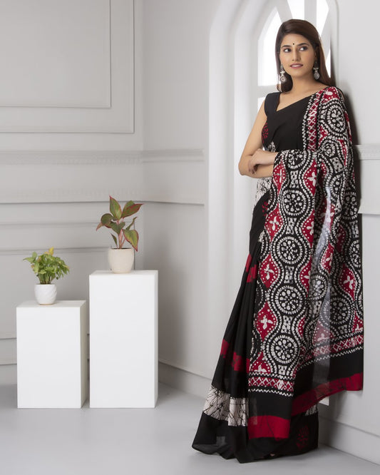 Printed Cotton Mulmul Saree With Blouse Piece