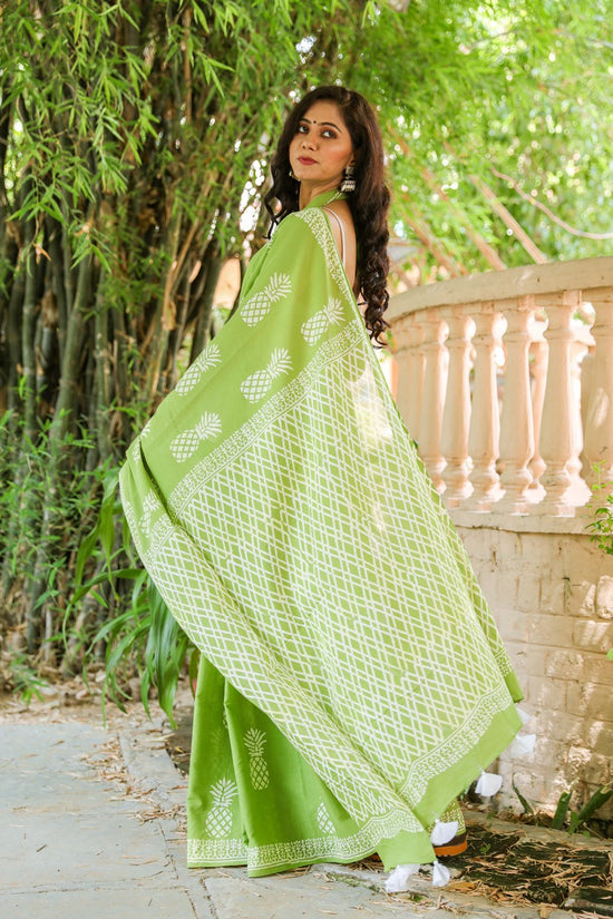 Green buta cotton mulmul saree