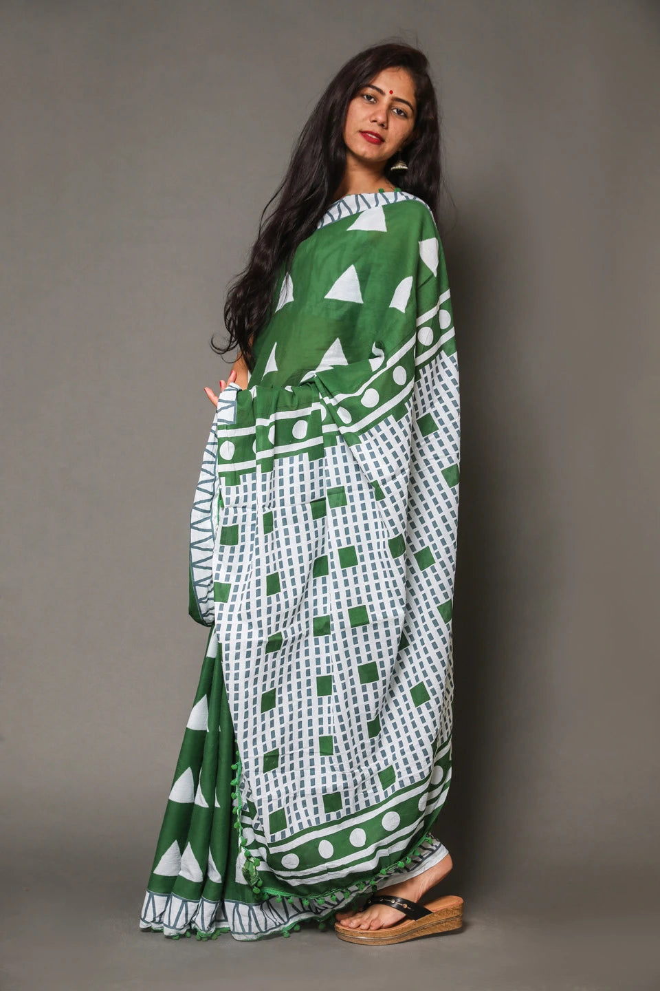 Pompom Lace Jaipuri Print Pure Soft Cotton Mulmul Saree With Blouse Piece