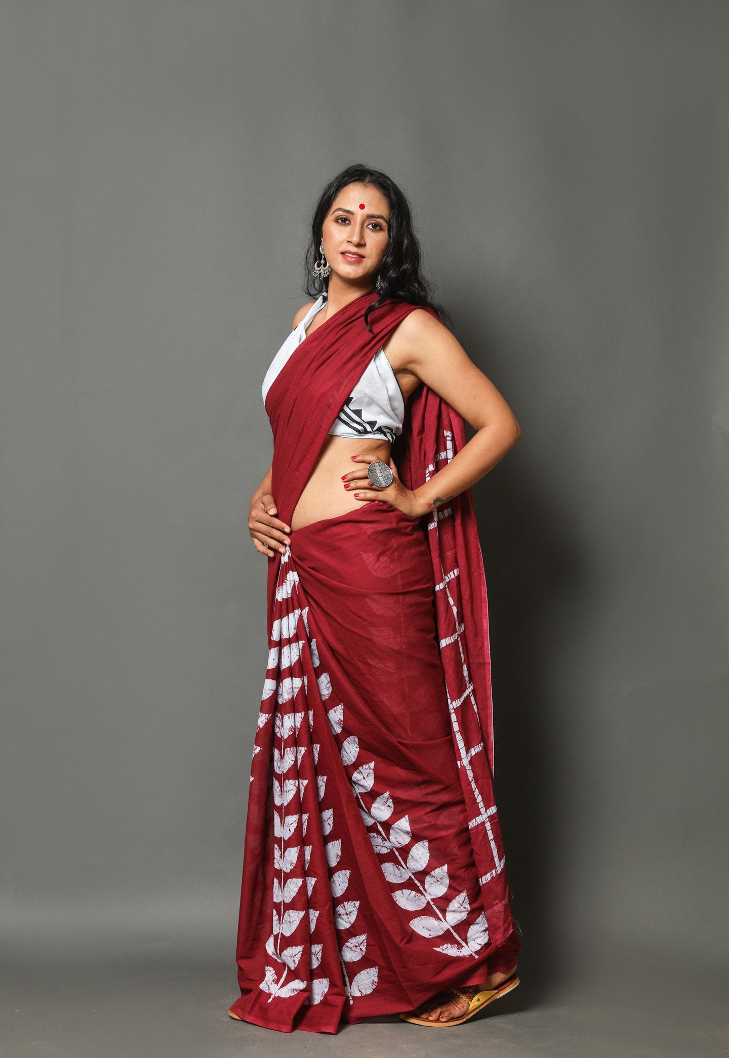 Maroon buta cotton mulmul saree