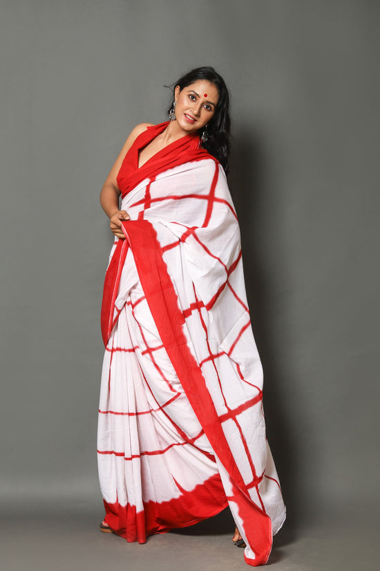 Printed Cotton  Mulmul Saree With Blouse Piece