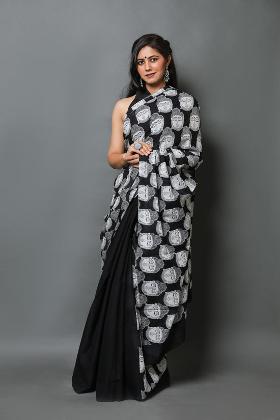 Printed Cotton Mulmul Saree With Blouse Piece