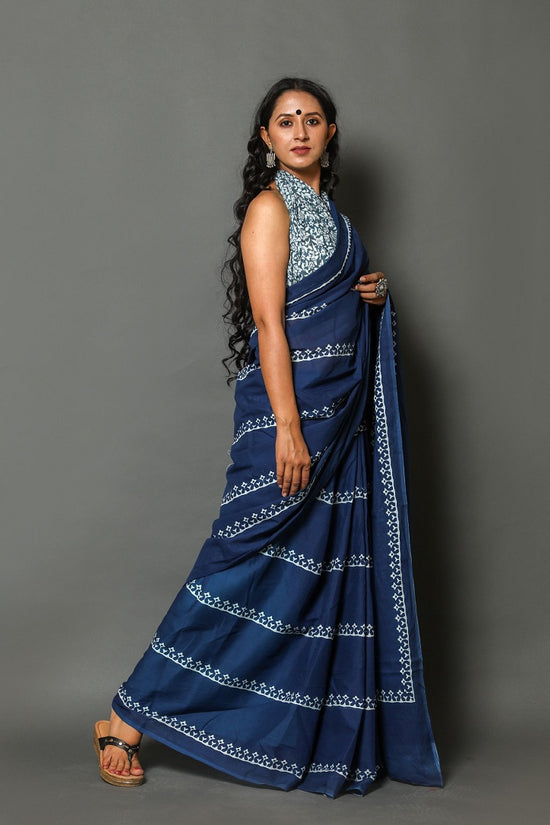 Blue Printed  Cotton Mulmul Saree With Blouse Piece