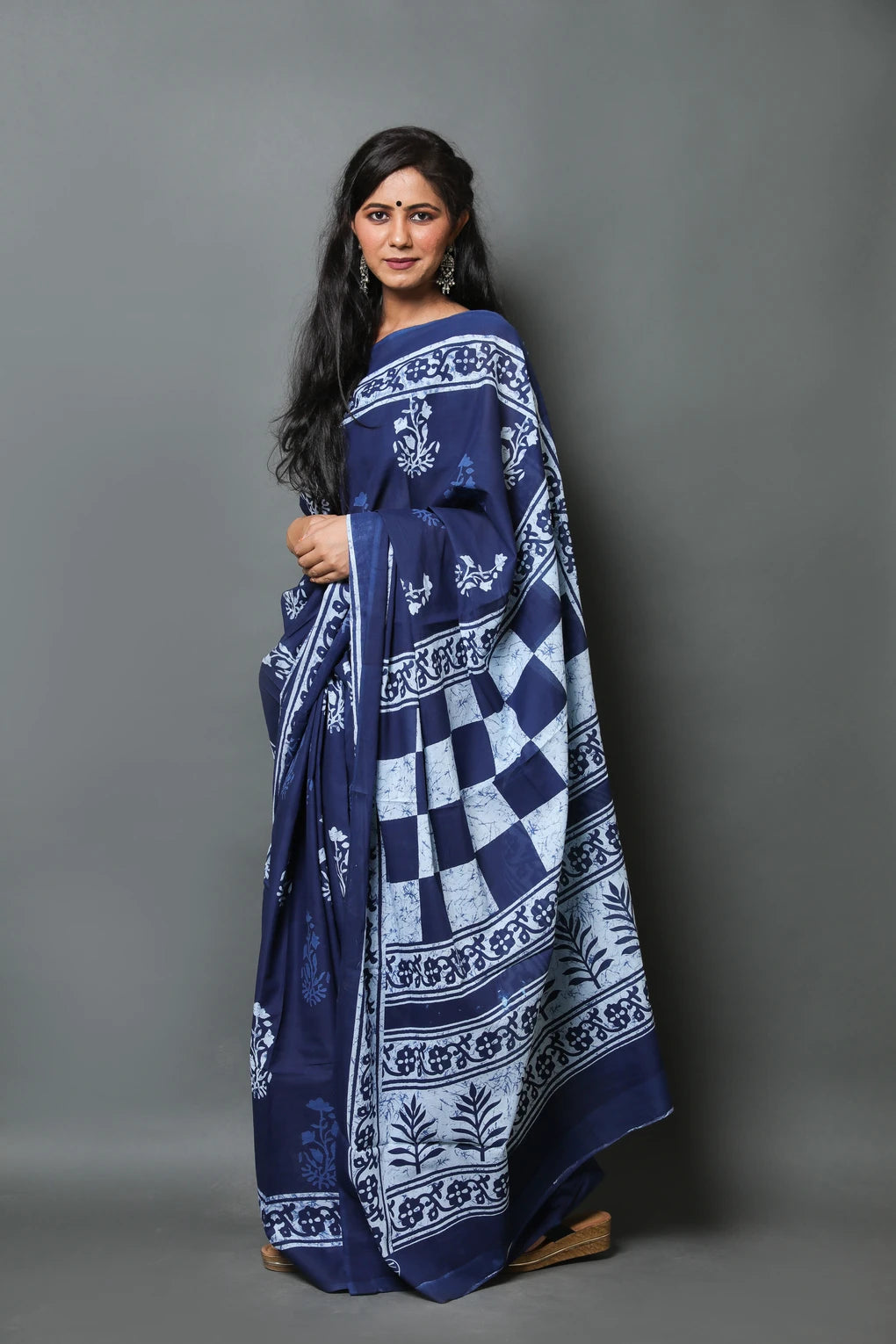 Royal Blue  Cotton Mulmul Saree With Blouse Piece