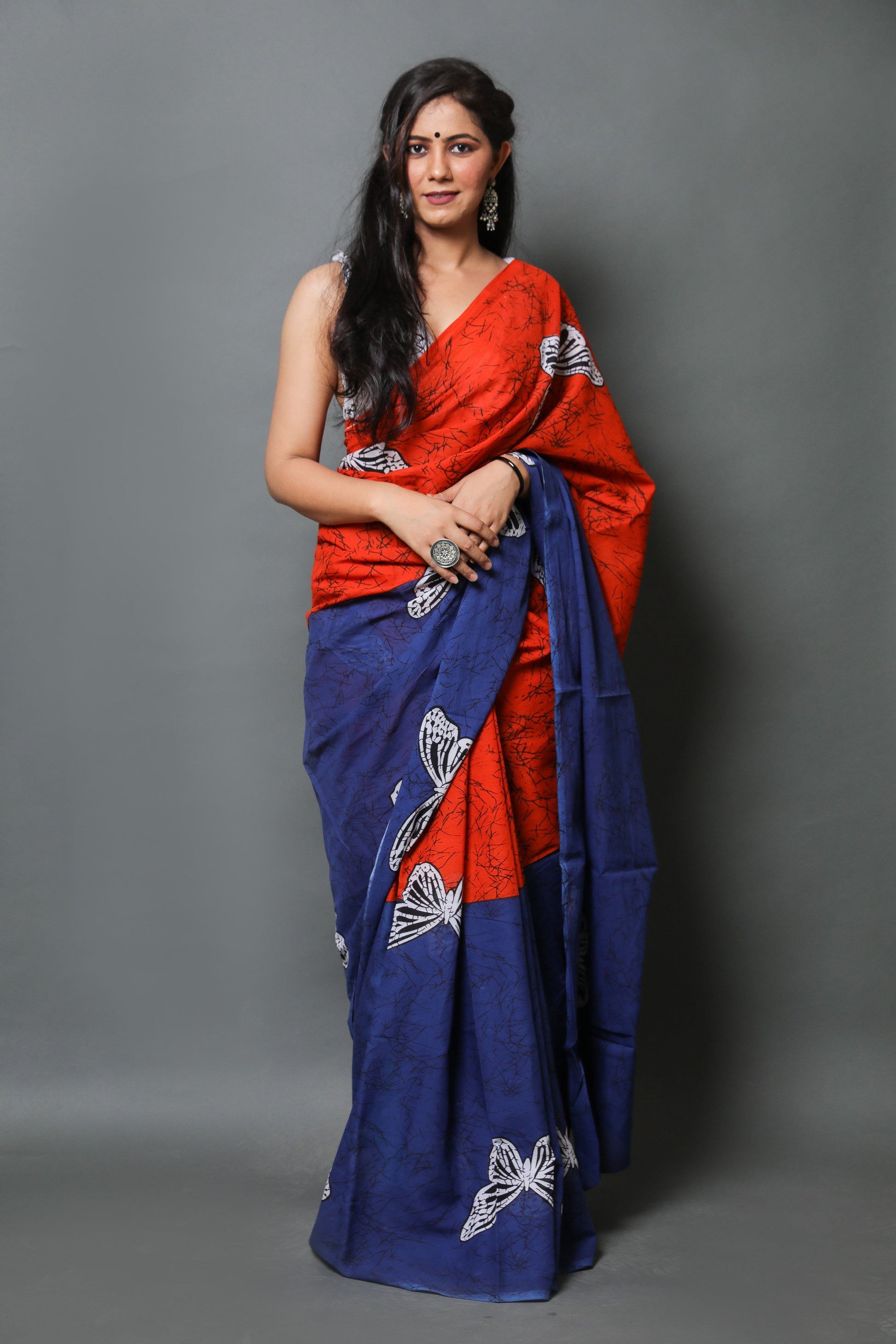 Red & Blue  Cotton Mulmul Saree With Blouse Piece