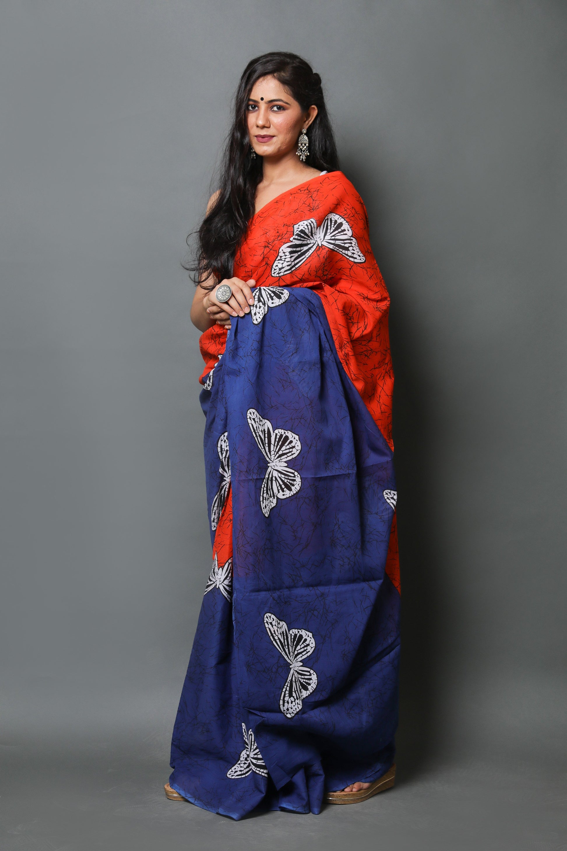 Red & Blue  Cotton Mulmul Saree With Blouse Piece
