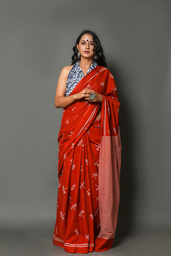 Red buta cotton mulmul saree