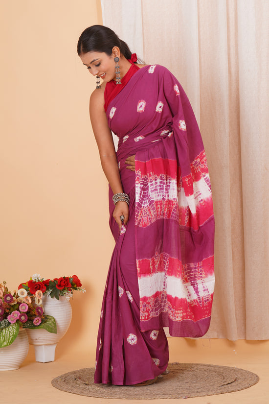 Magenta Cotton Mulmul Saree With Blouse Piece