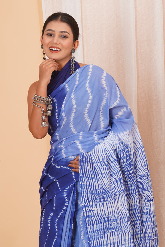 Sky Blue Cotton Mulmul Saree With Blouse Piece