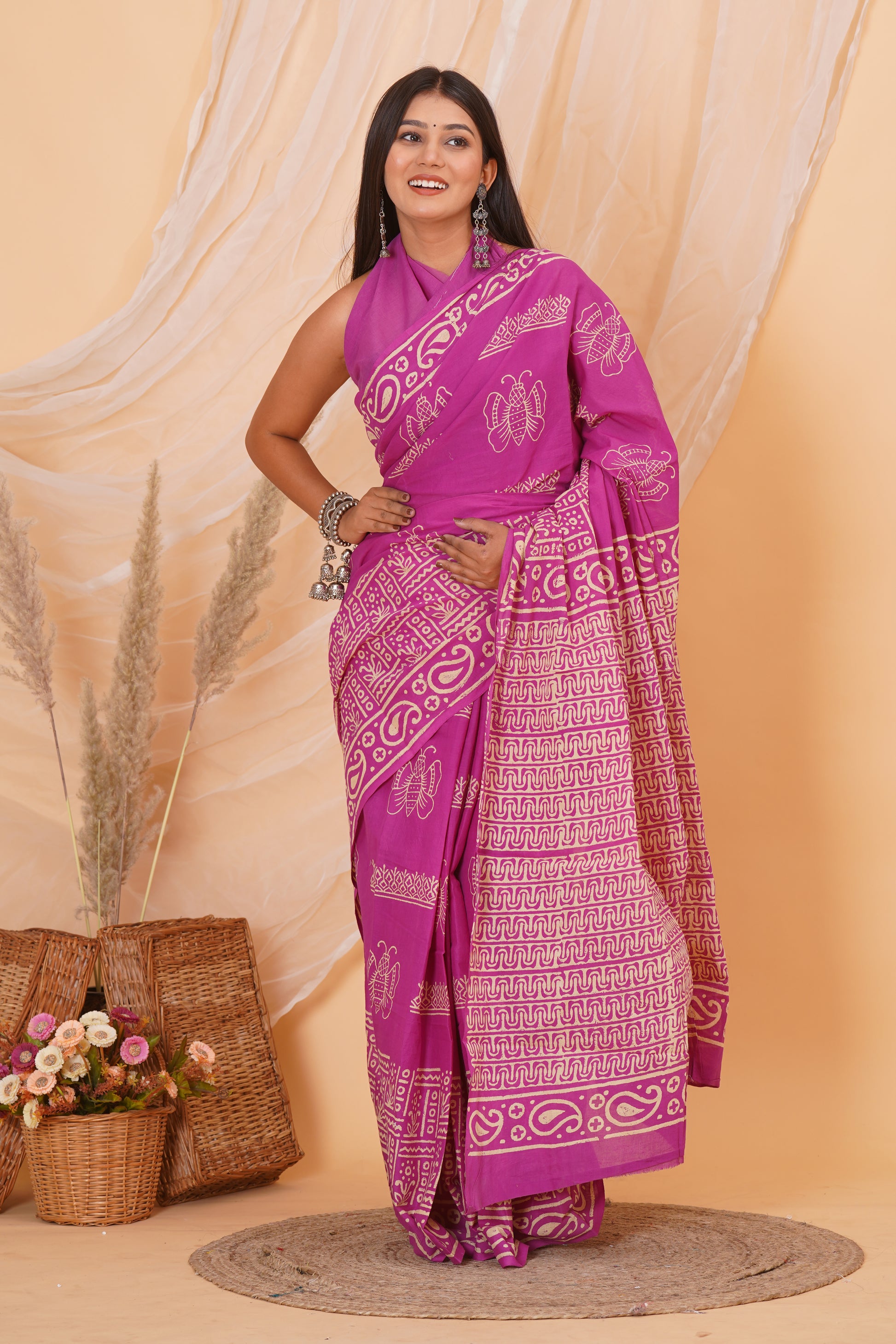 Magenta Cotton Mulmul Saree With Blouse Piece