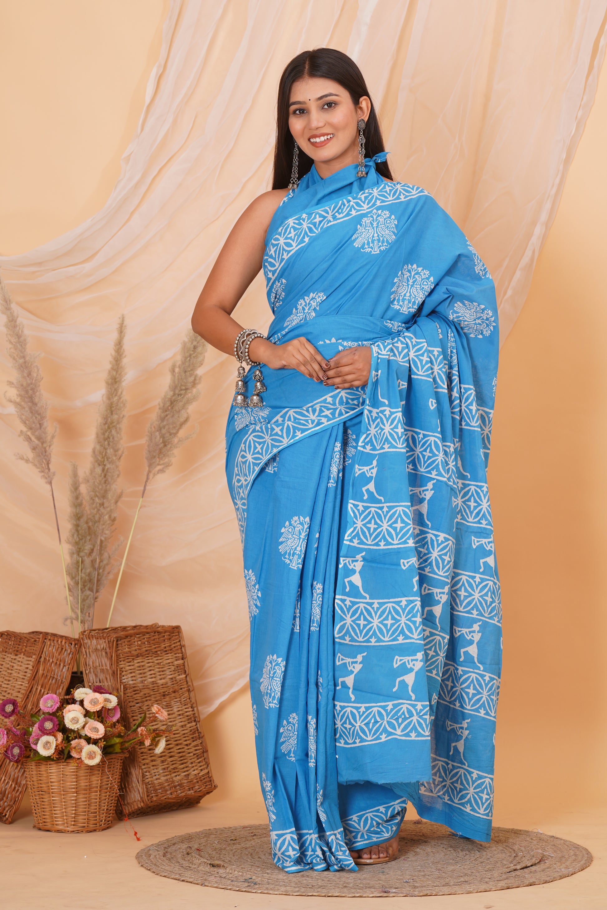 Sky Blue Cotton Mulmul Saree With Blouse Piece