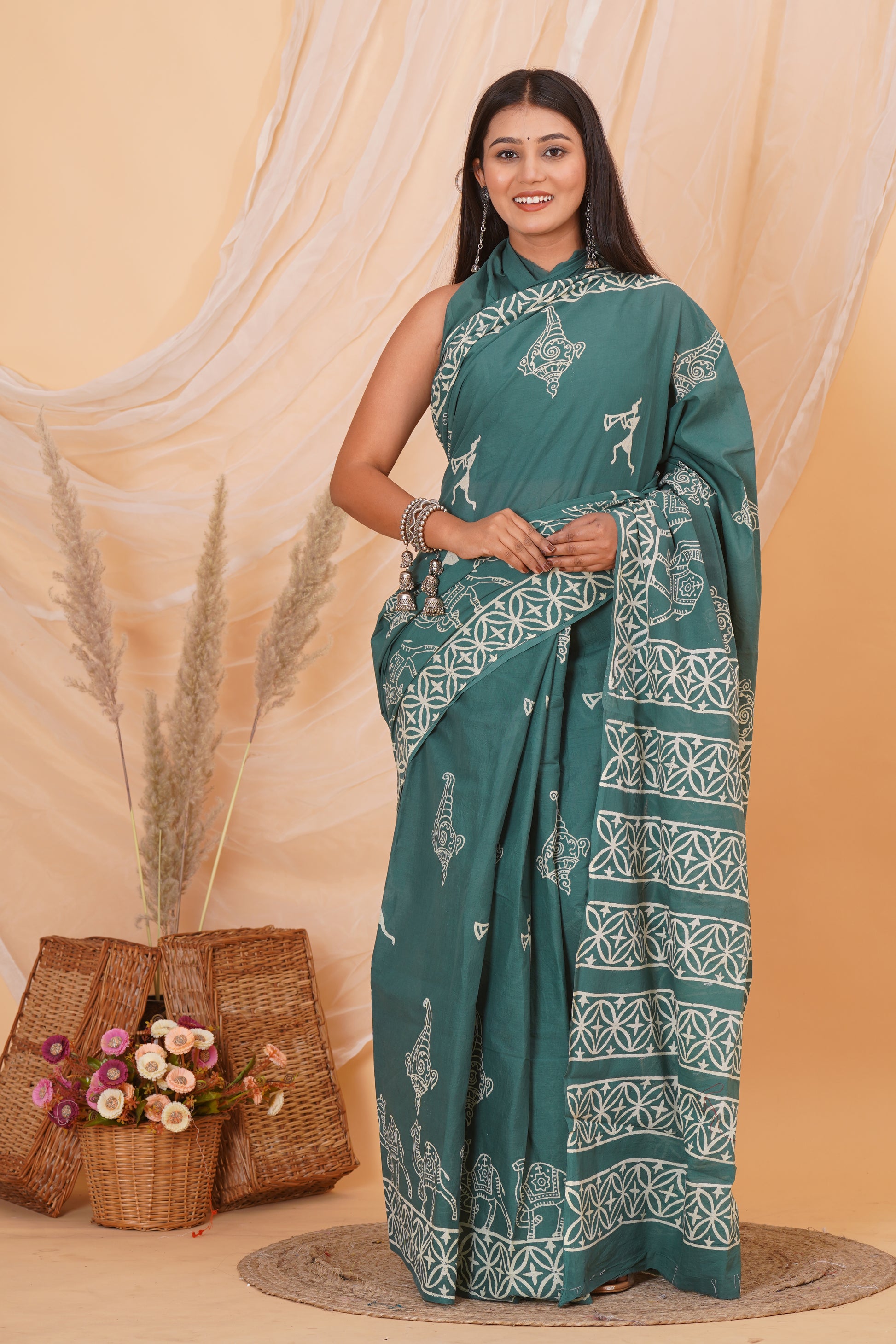 Teal Cotton Mulmul Saree With Blouse Piece