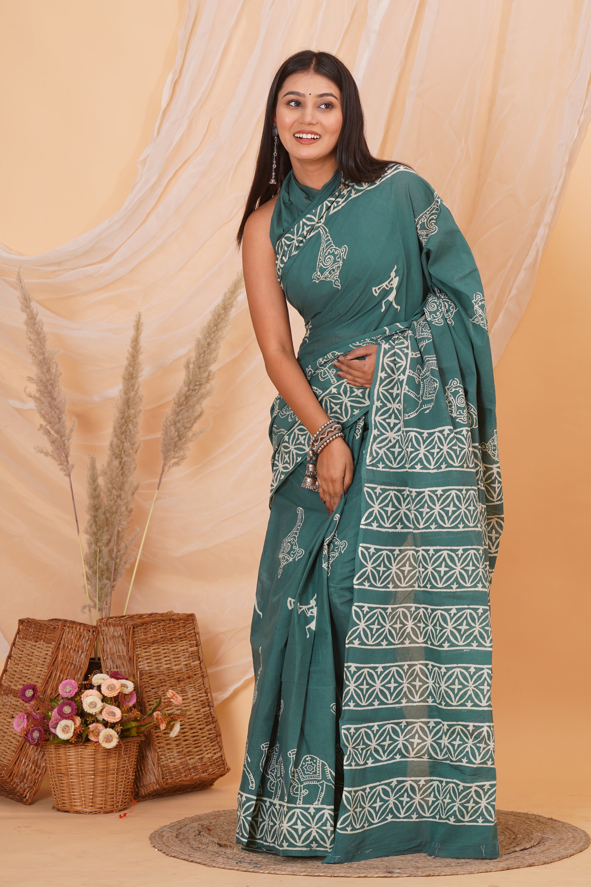 Teal Cotton Mulmul Saree With Blouse Piece