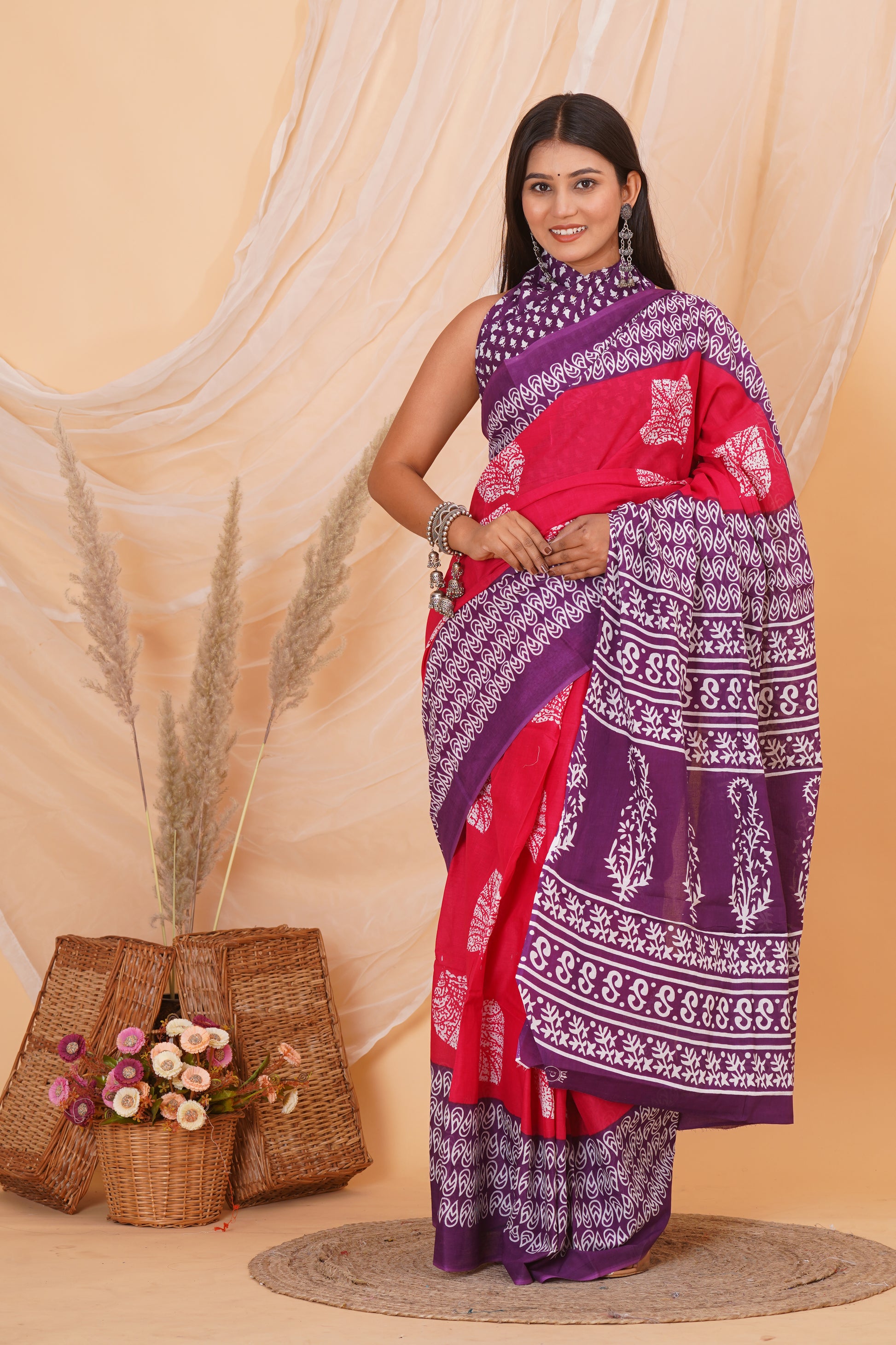 Purple and Red Cotton Mulmul Saree With Blouse Piece