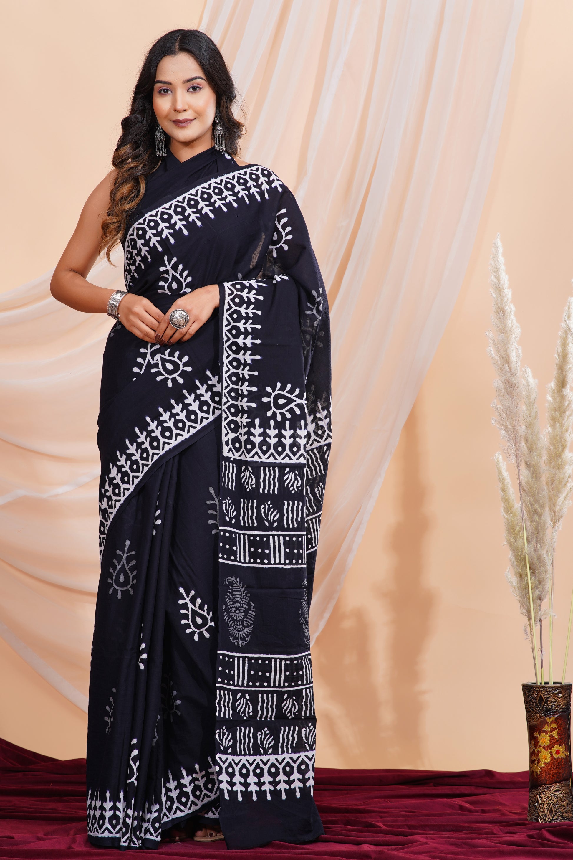 Jaipuri Hand Block Print Pure Soft Cotton Mulmul Saree With Blouse Piece (Black)