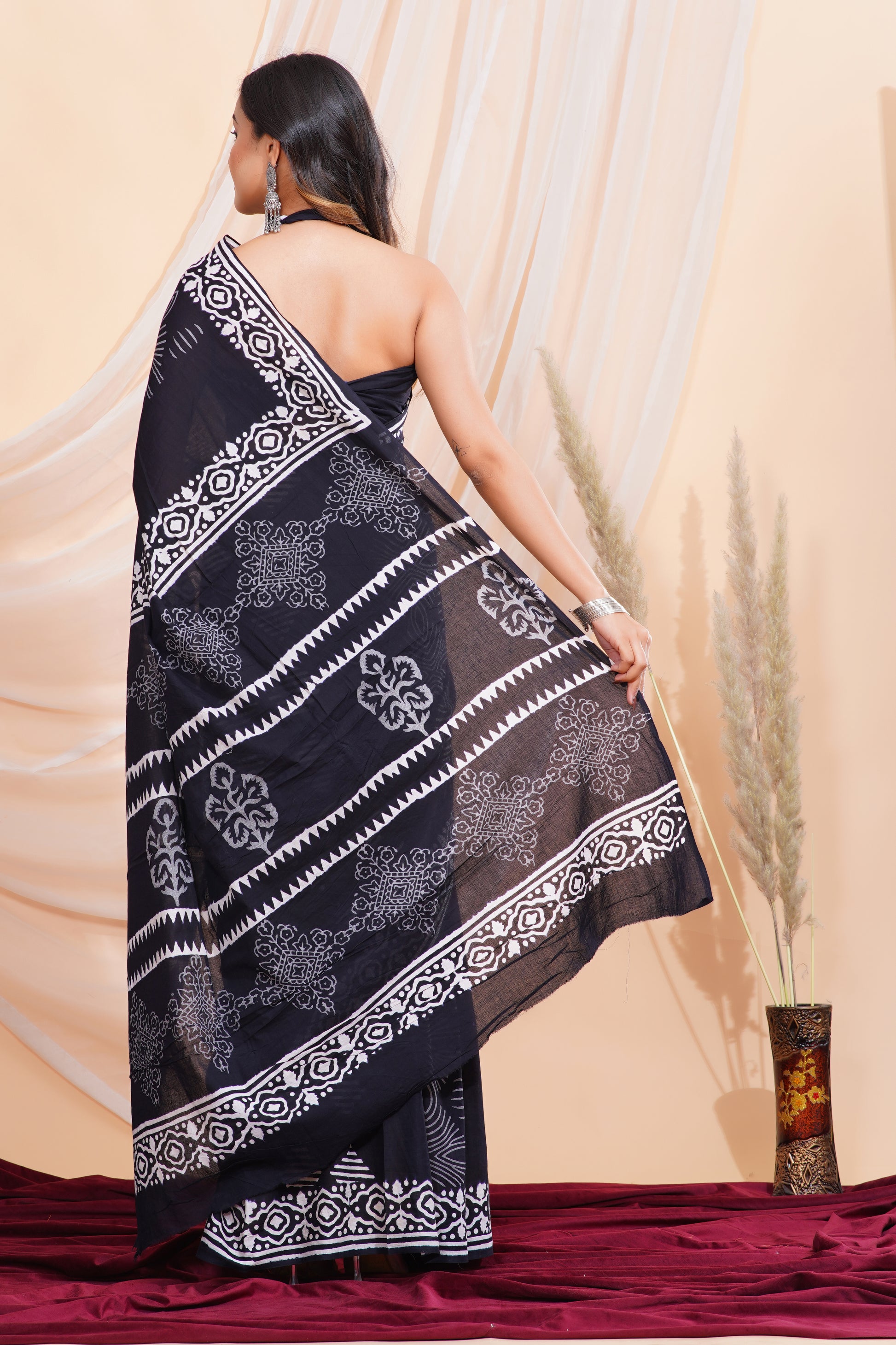 Jaipuri Hand Block Print Pure Soft Cotton Mulmul Saree With Blouse Piece