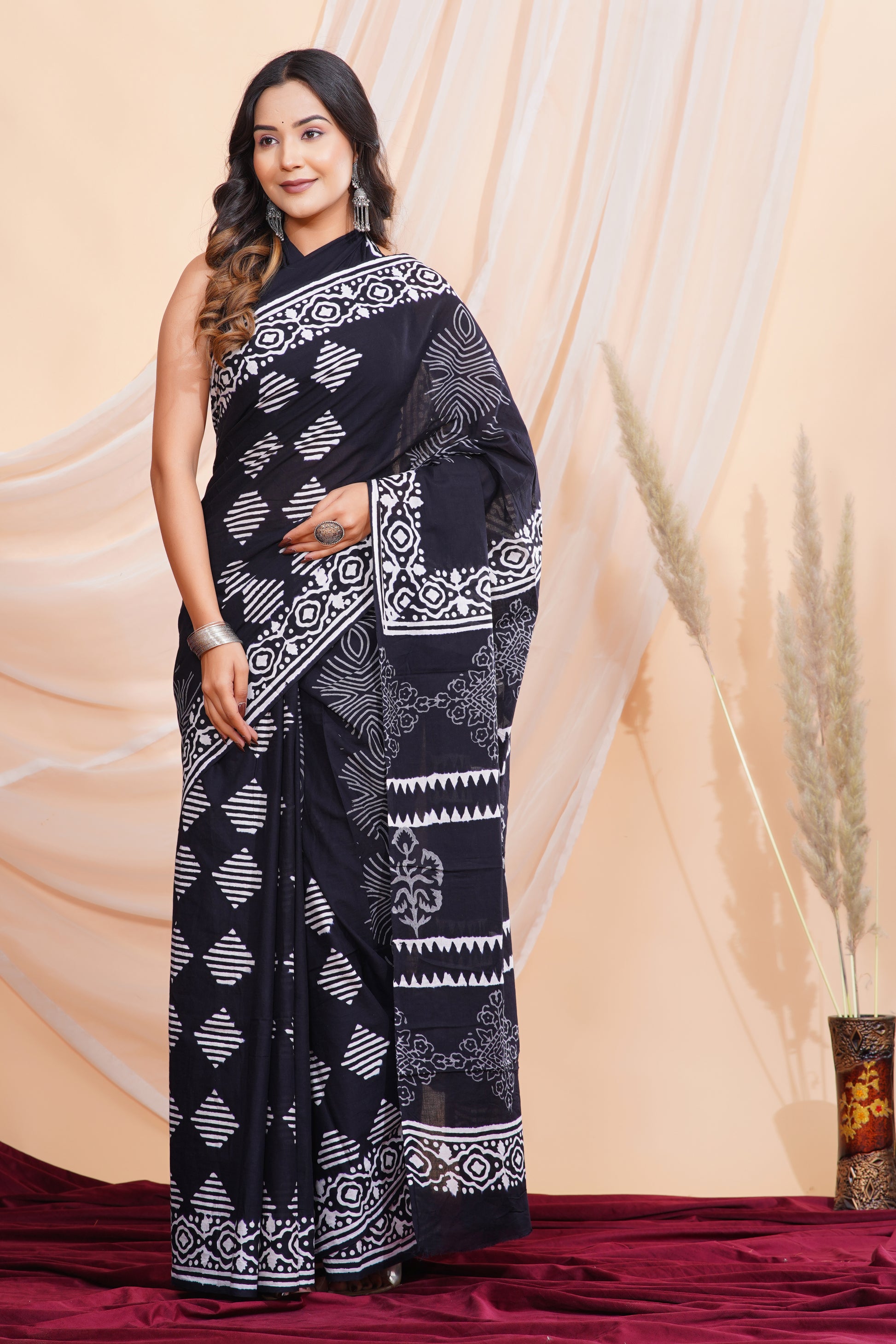 Jaipuri Hand Block Print Pure Soft Cotton Mulmul Saree With Blouse Piece