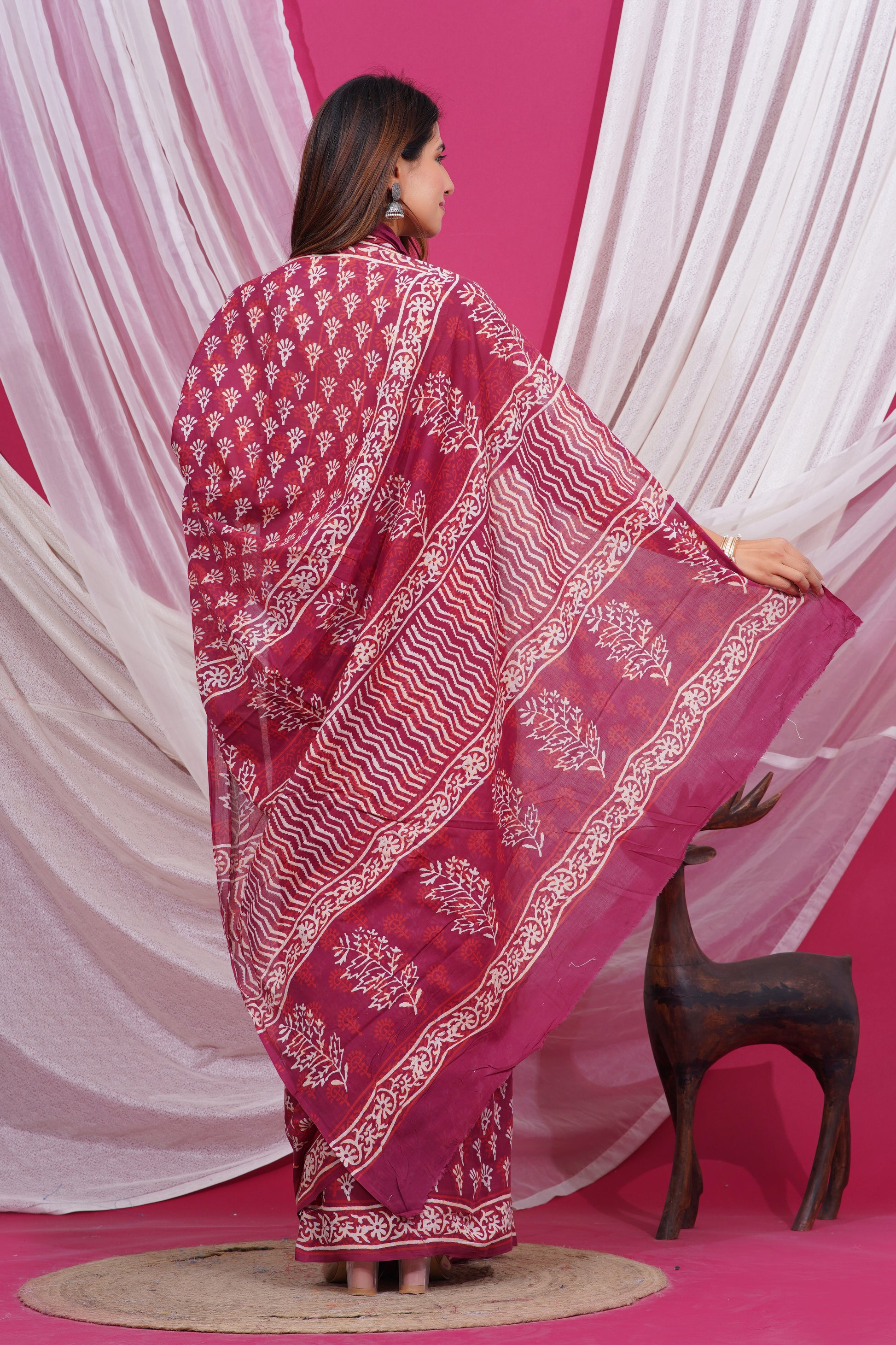 Jaipuri Hand Block Print Pure Soft Cotton Mulmul Saree With Blouse Piece