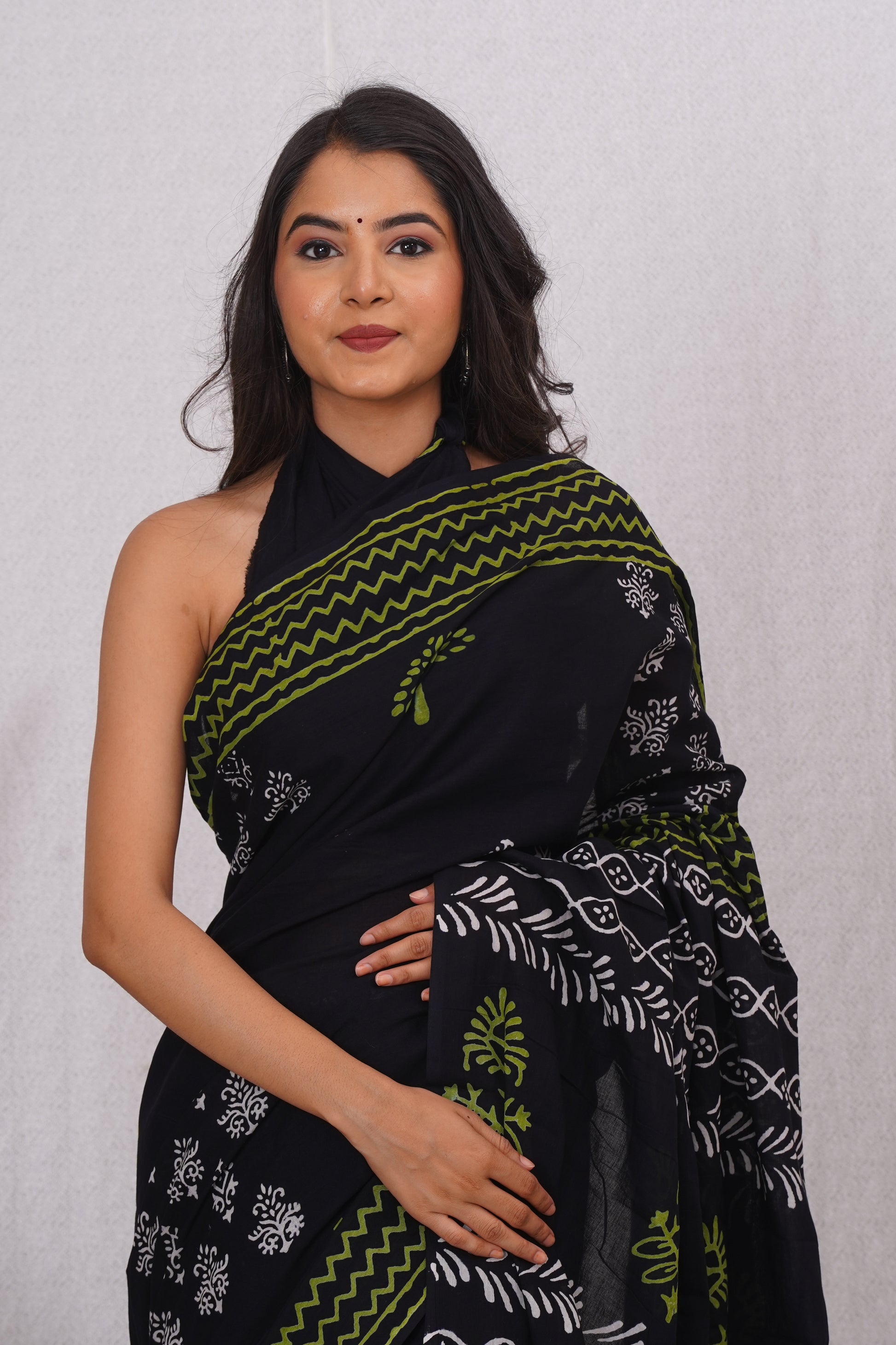 Black with Yellow Print Cotton Mulmul Saree With Blouse Piece