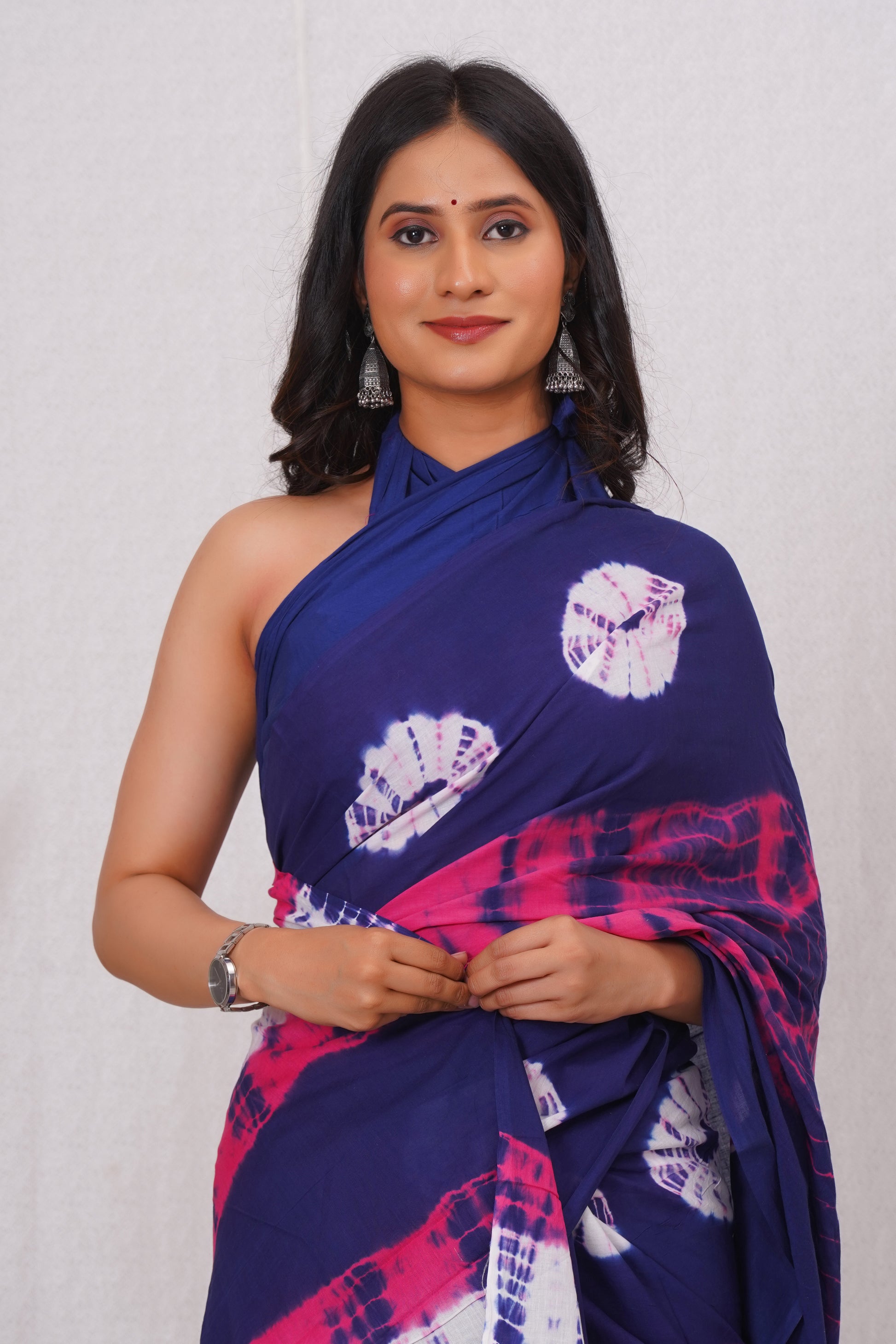 Navy Blue and Pink Cotton Mulmul Saree With Blouse Piece