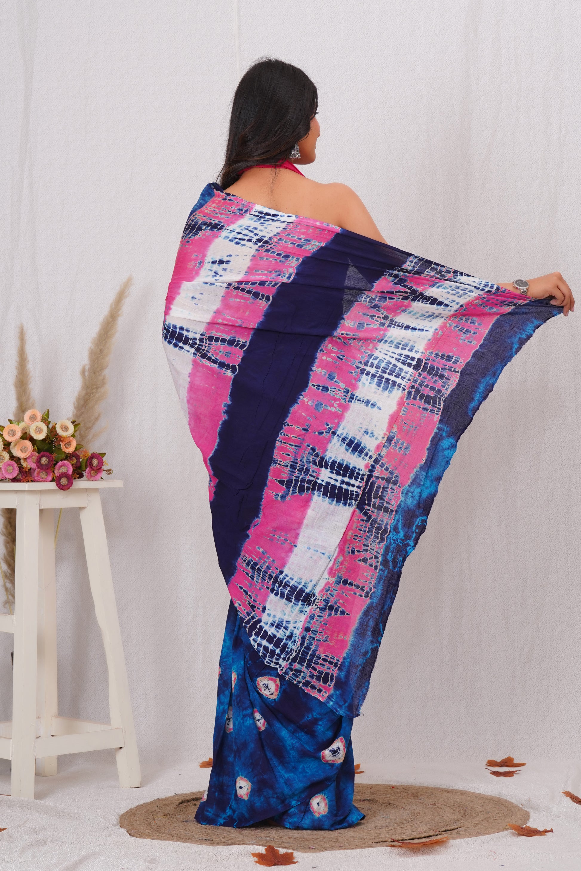 Blue and Pink Cotton Mulmul Saree With Blouse Piece