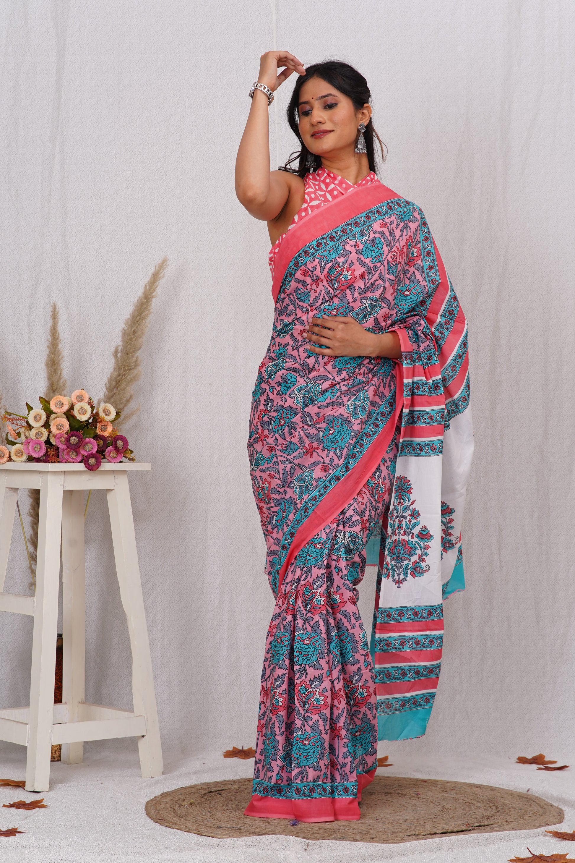 Pink and Green Cotton Mulmul Saree With Blouse Piece