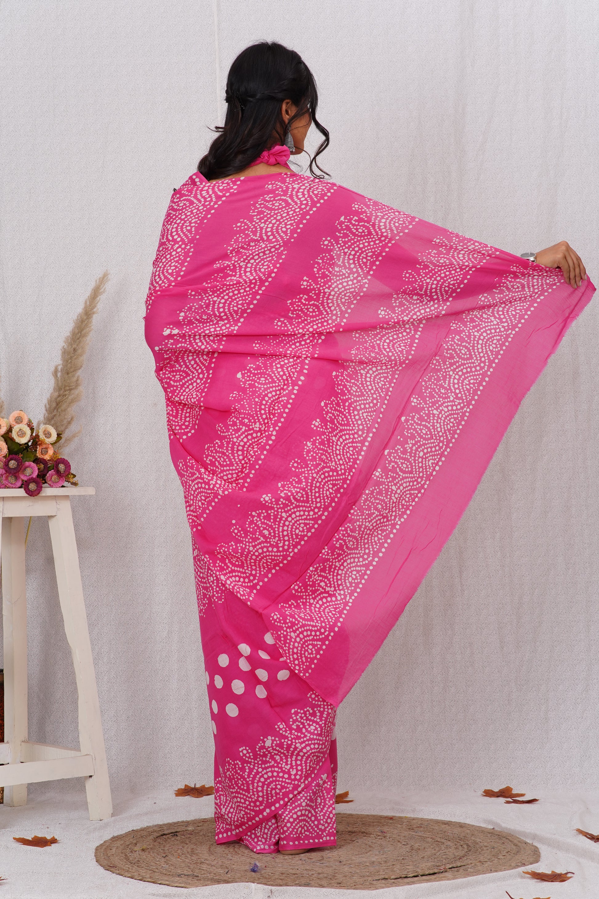 Rani Pink Cotton Mulmul Saree With Blouse Piece