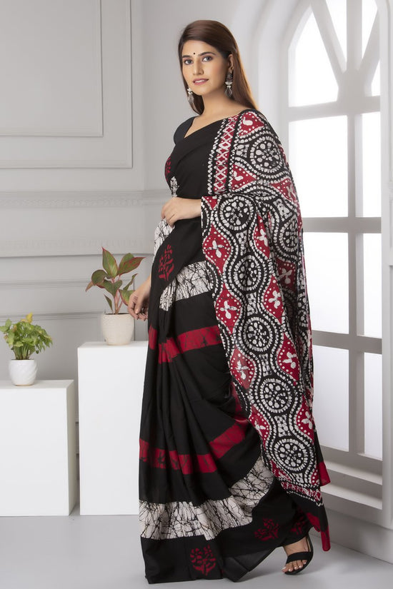Printed Cotton Mulmul Saree With Blouse Piece