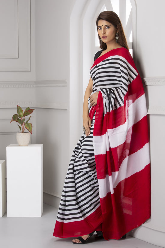 Printed Cotton Mulmul Saree With Blouse Piece