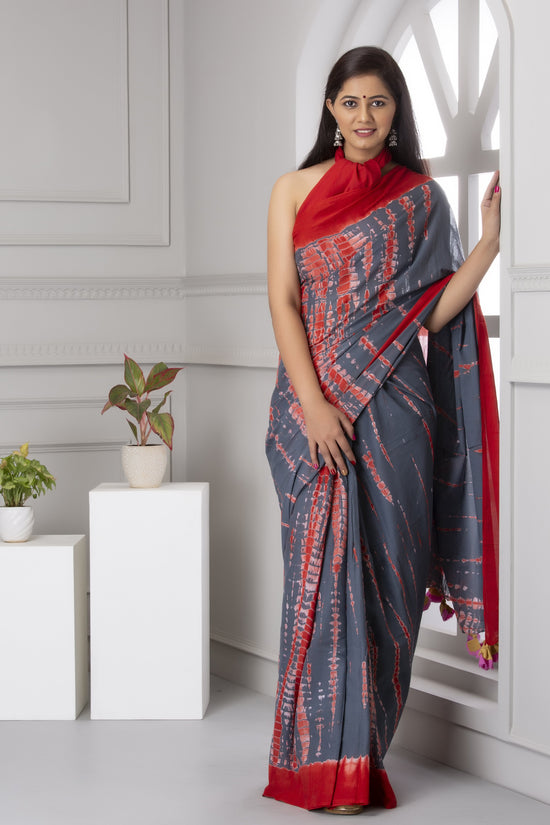 Printed Cotton Mulmul Saree With Blouse Piece