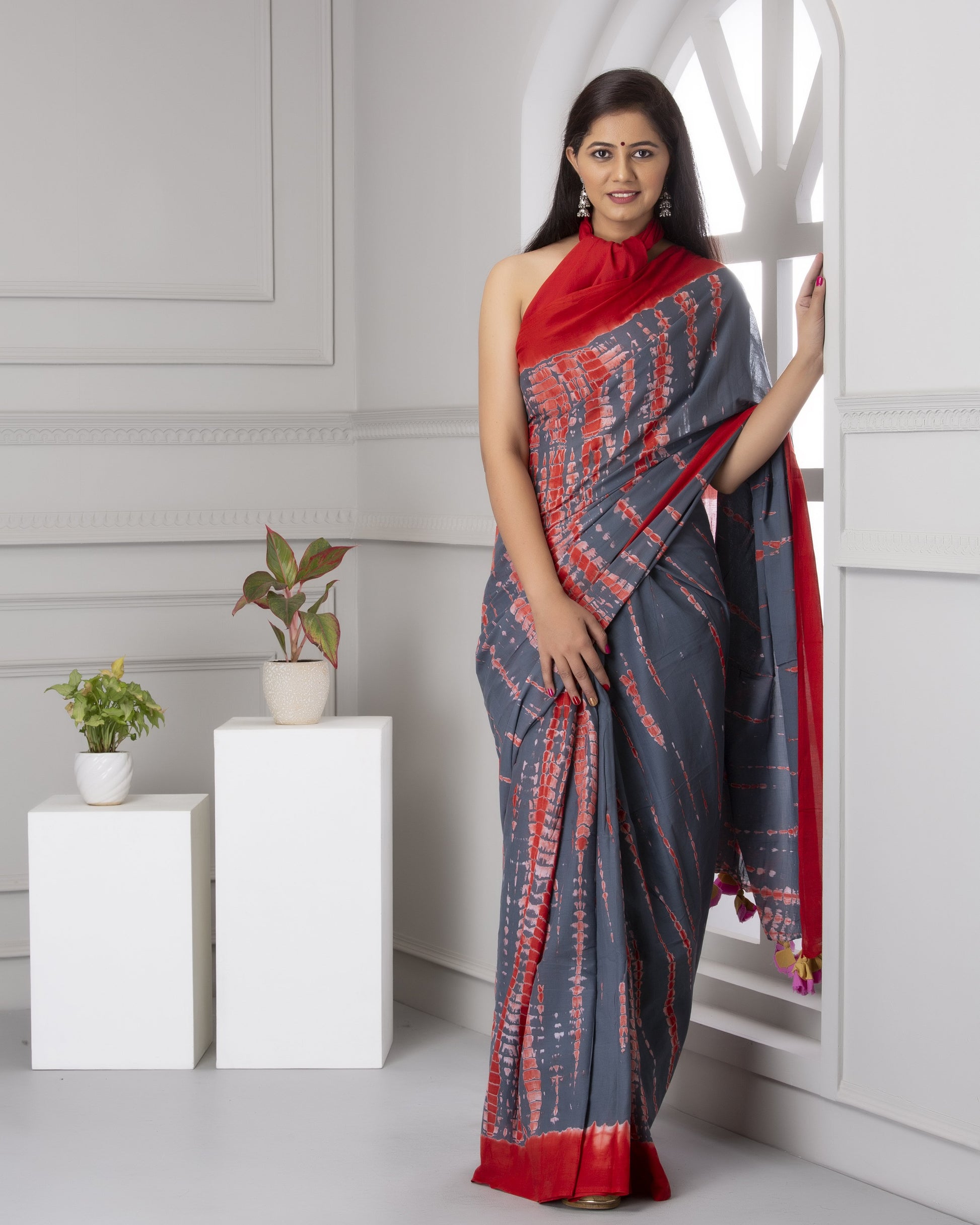 Printed Cotton Mulmul Saree With Blouse Piece