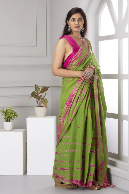 Dark Green Cotton Mulmul Saree With Blouse Piece