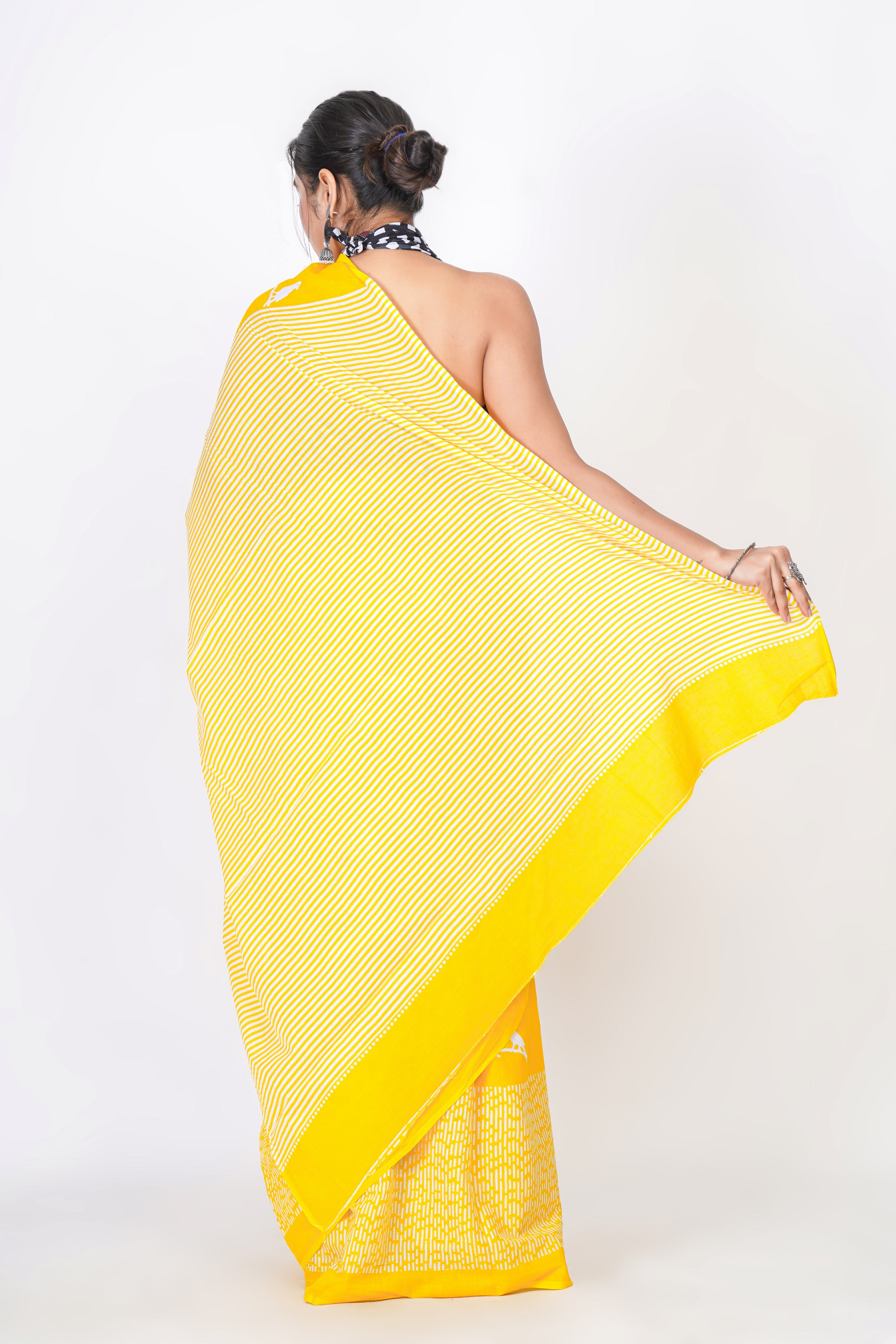 Bagru Print Mulmul Cotton Saree – Bird Motif Print