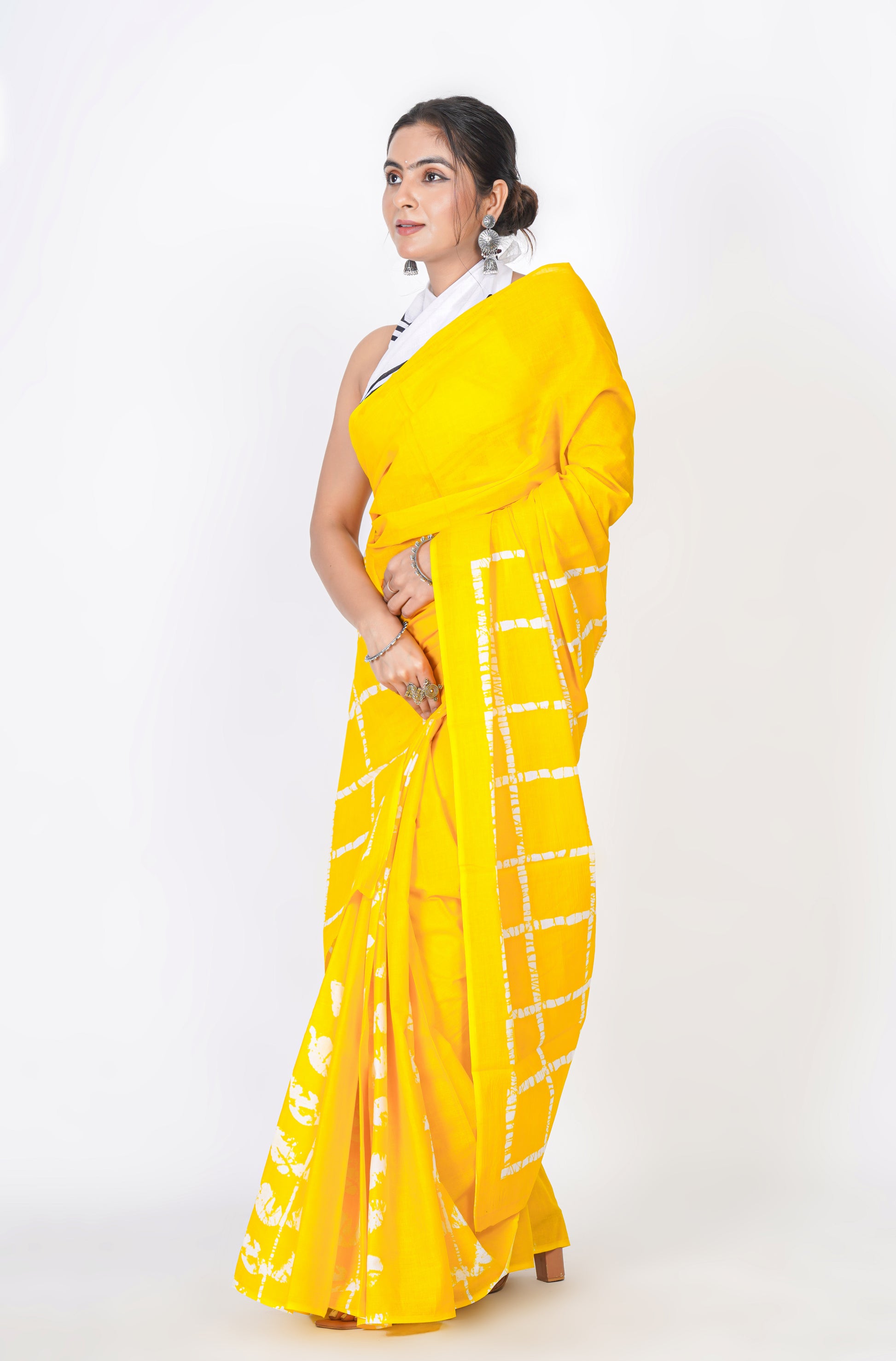 Bagru Print Mulmul Cotton Saree – Diamond Check Print