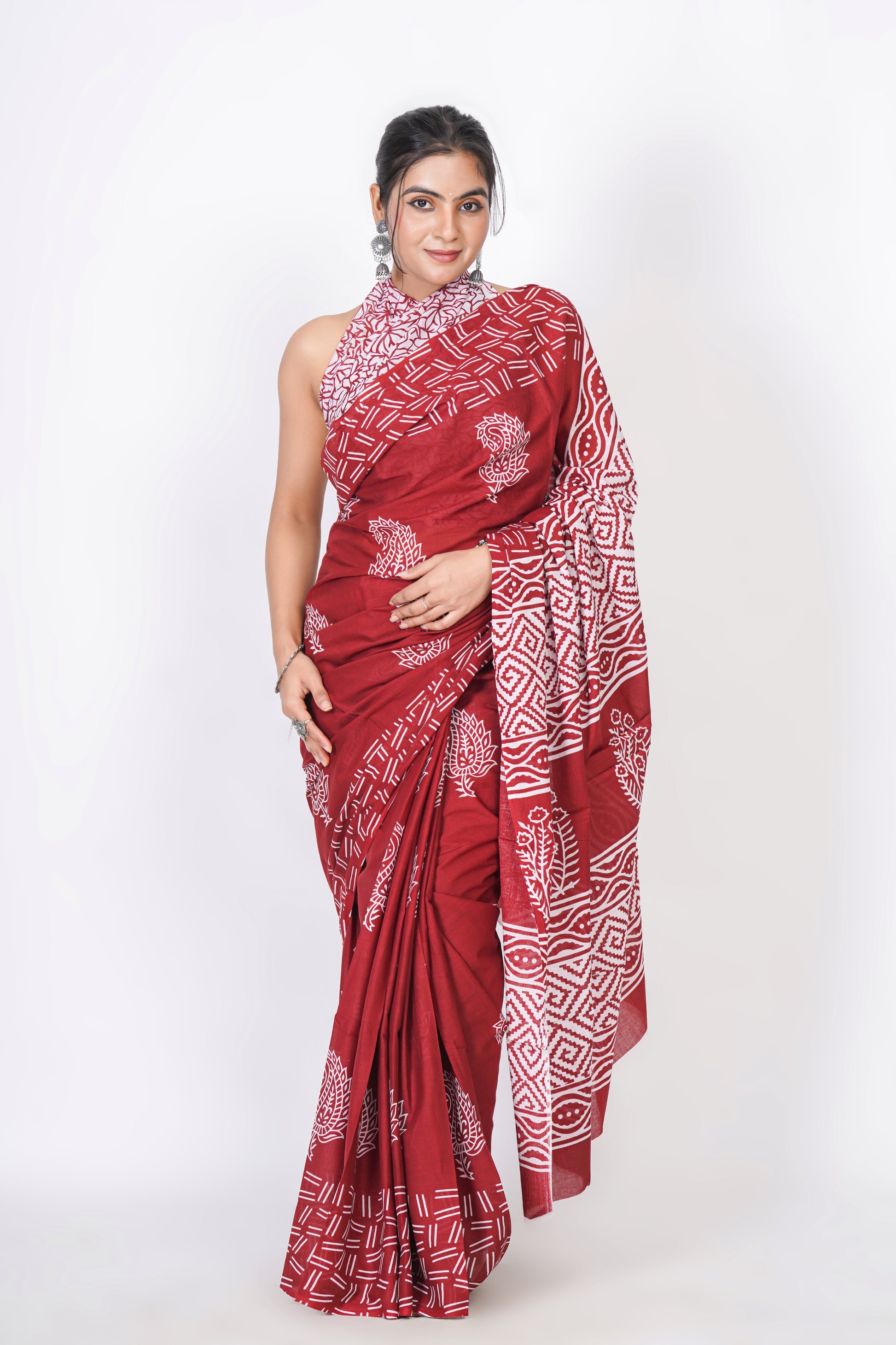 Bagru Print Mulmul Cotton Saree – Leaf Buti Print