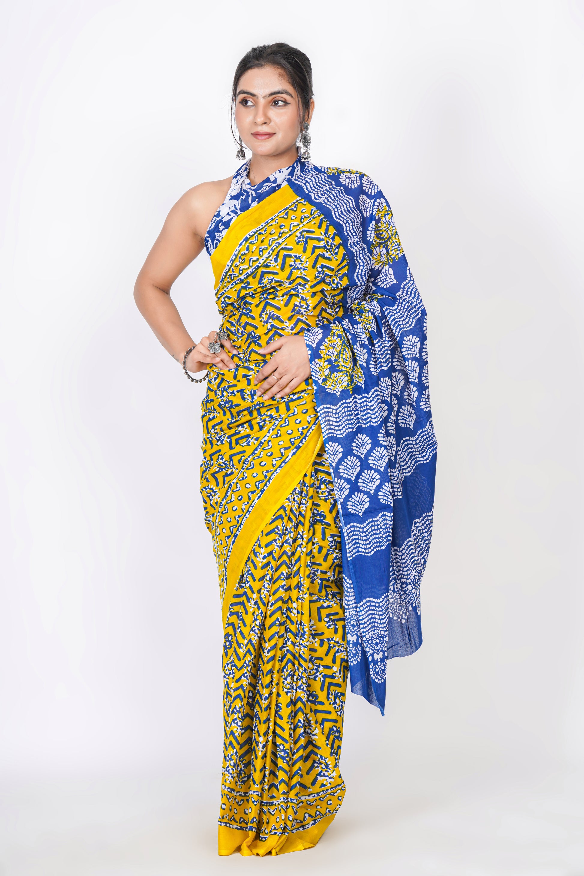 Bagru Print Mulmul Cotton Saree – Leaf Buti Print