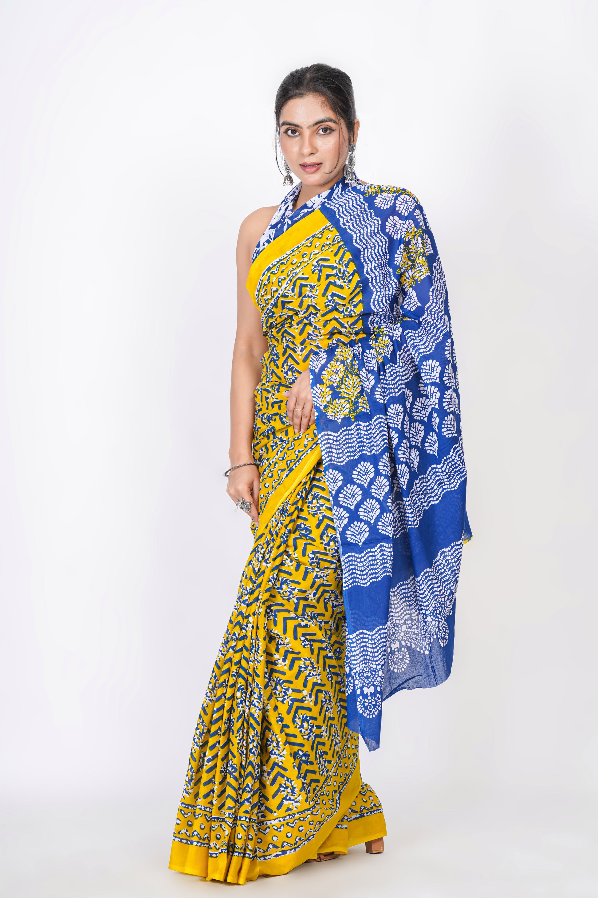Bagru Print Mulmul Cotton Saree – Leaf Buti Print