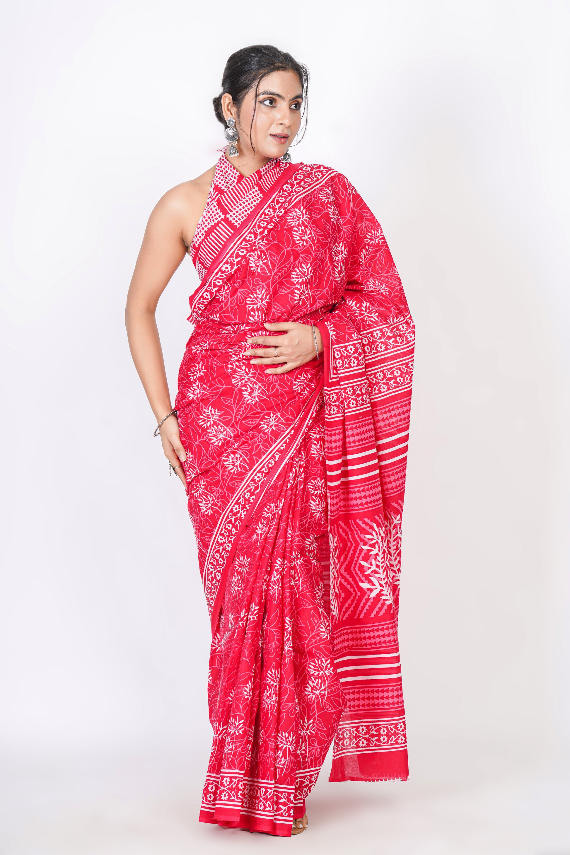 Bagru Print Mulmul Cotton Saree – Leaf Buti Print