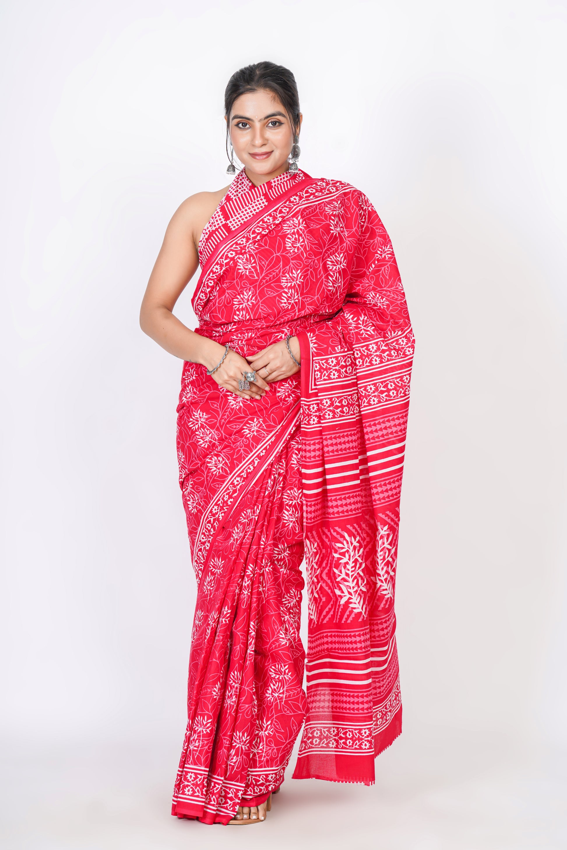Bagru Print Mulmul Cotton Saree – Leaf Buti Print