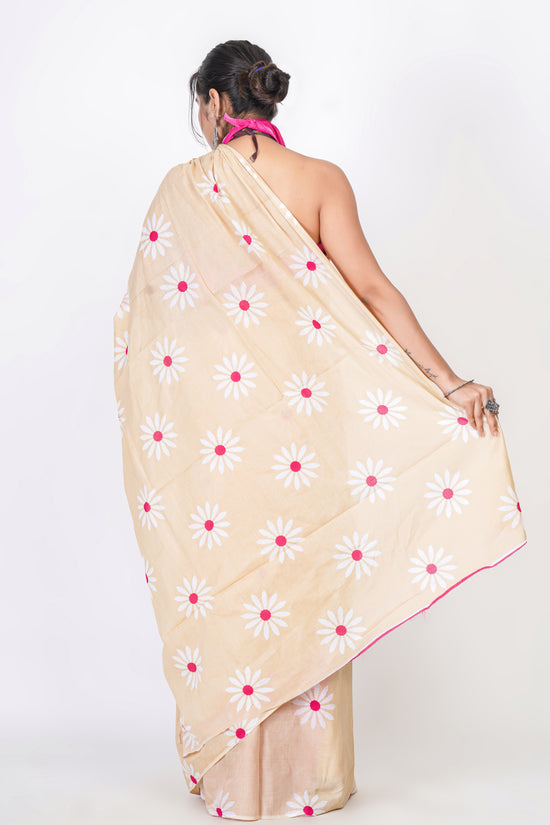 Bagru Print Mulmul Cotton Saree – Floral Buti Print