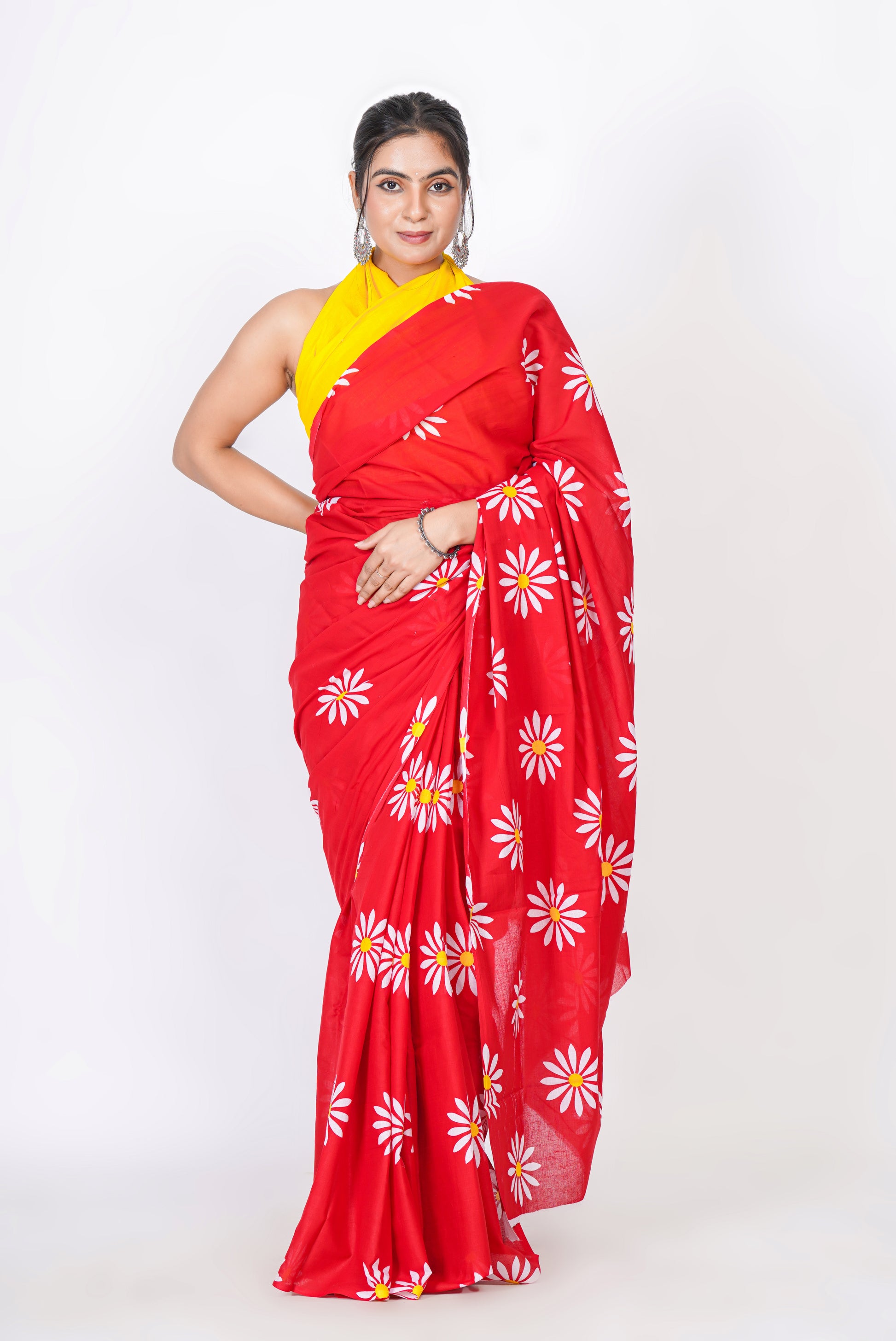 Bagru Print Mulmul Cotton Saree – Floral Buti Print