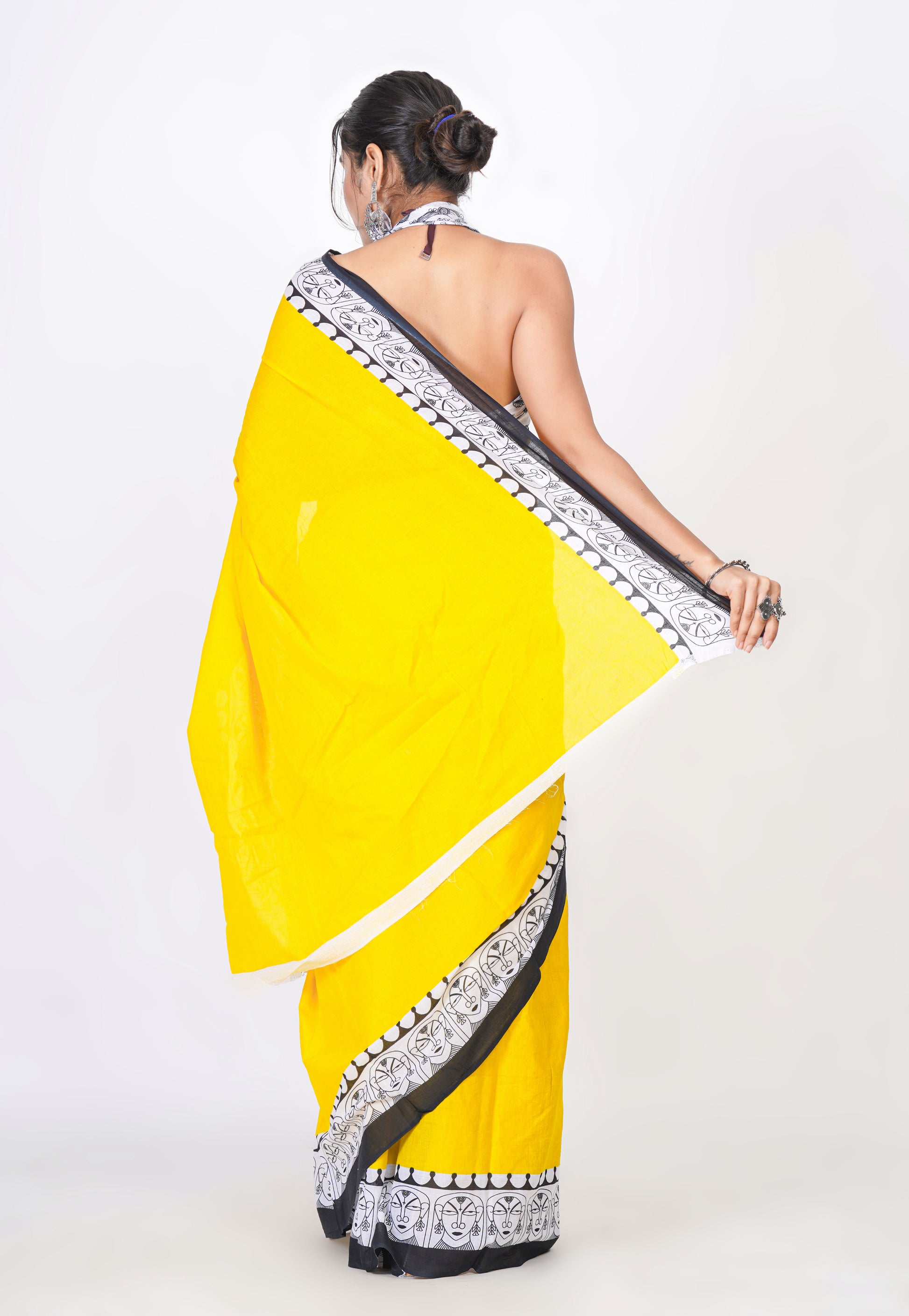 Bagru Print Mulmul Cotton Saree – Contemporary Face Print