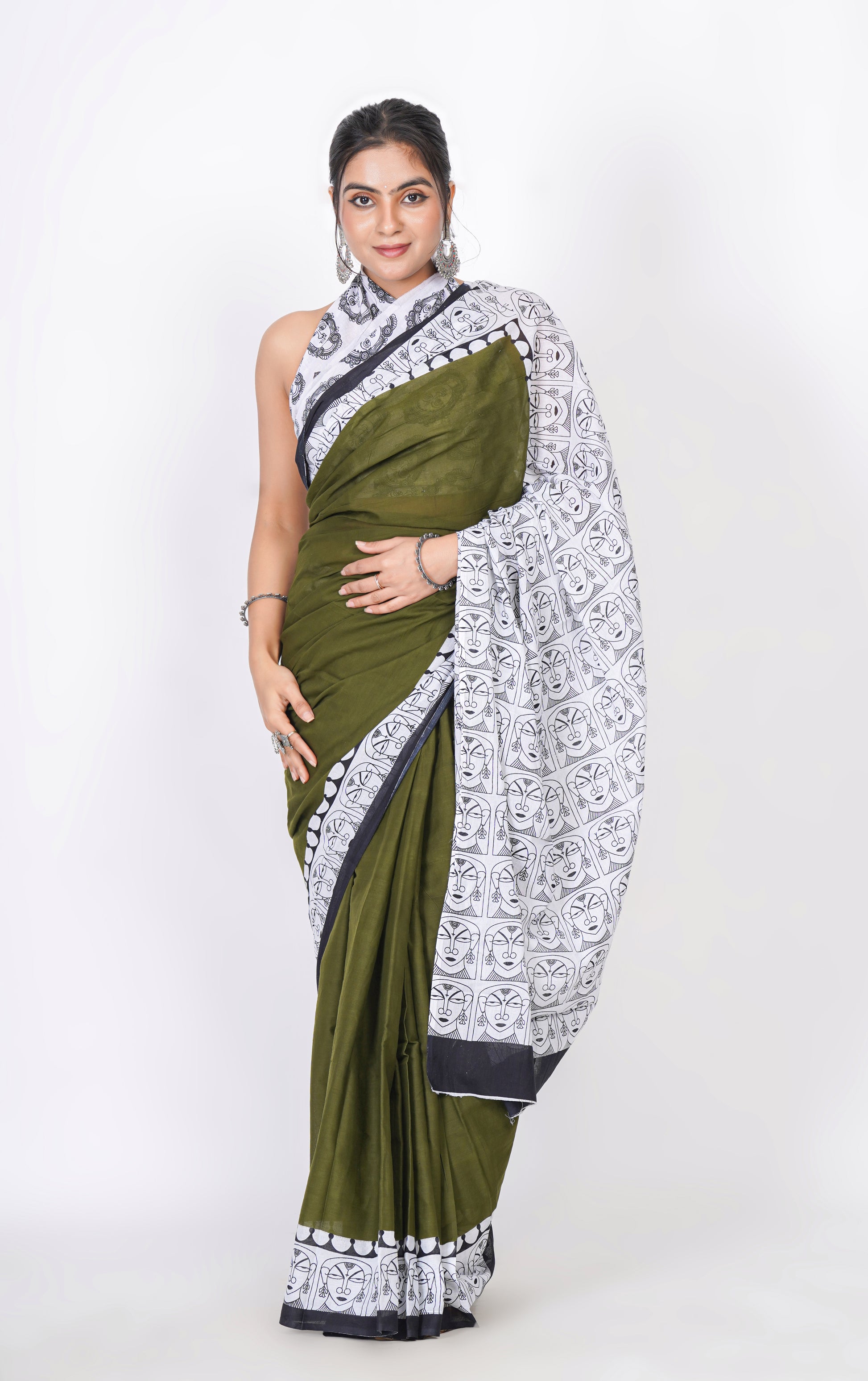 Bagru Print Mulmul Cotton Saree – Contemporary Face Print