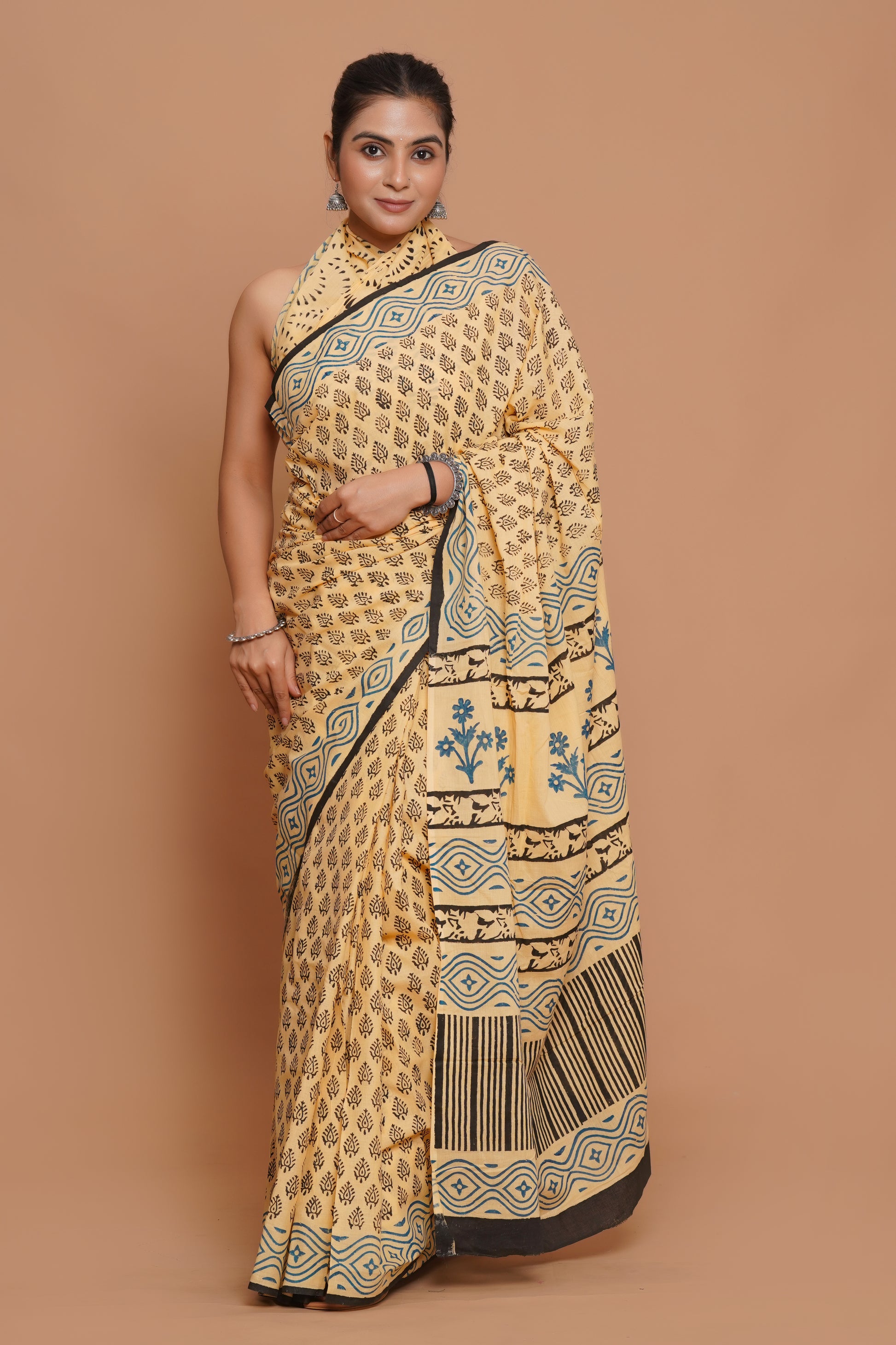 Bagru Print Mulmul Cotton Saree – Ivory Indigo