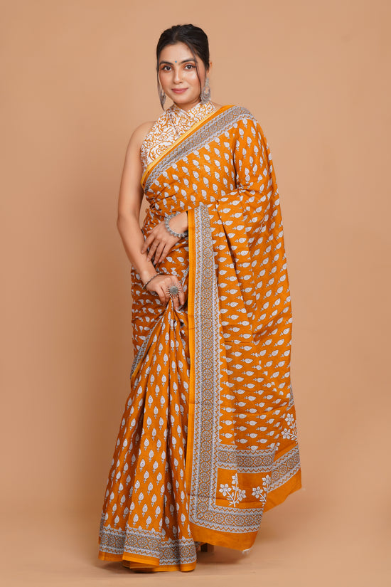 Bagru Print Mulmul Cotton Saree – Floral Buti Print