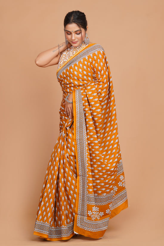 Bagru Print Mulmul Cotton Saree – Floral Buti Print