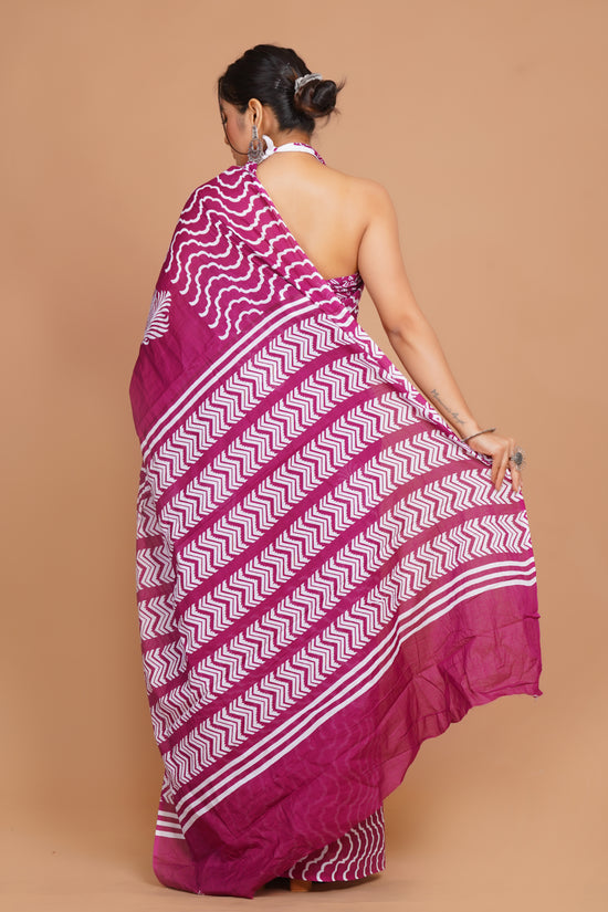 Bagru Print Mulmul Cotton Saree – Floral Buti Print