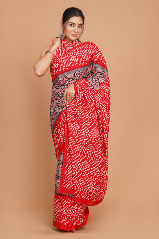 Bagru Print Mulmul Cotton Saree – Floral Buti Print